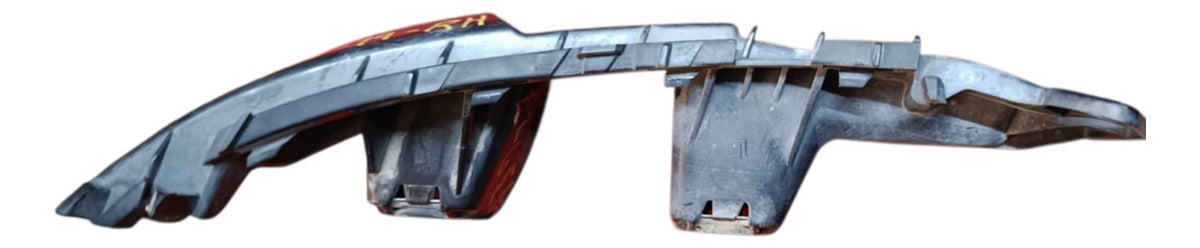 Guia De Fascia Trasera Mercedes Benz Clase C 2019 73927 D