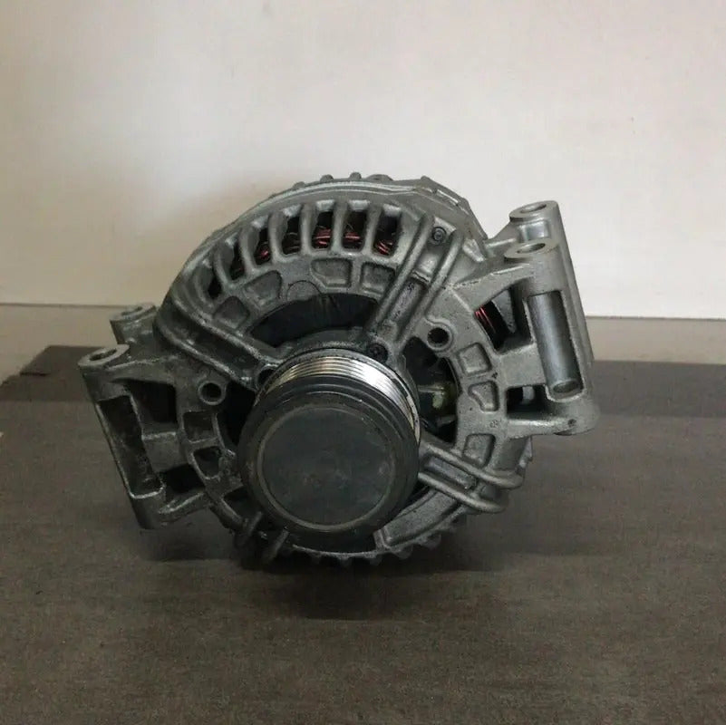 Alternador Audi A5 2011