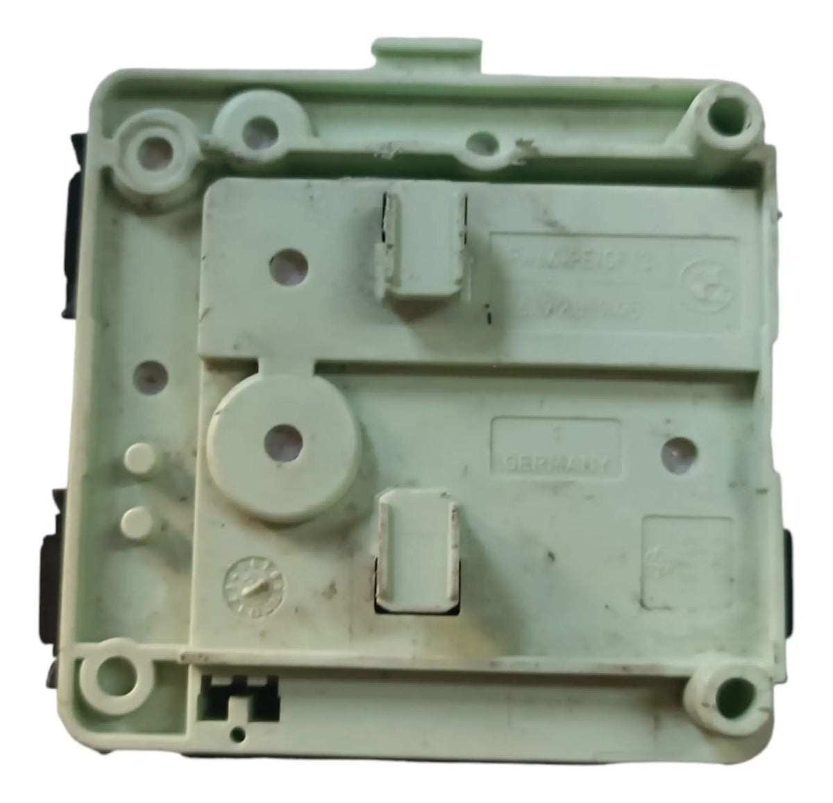 Caja De Distribucion De Bateria Bmw Serie X3 2008