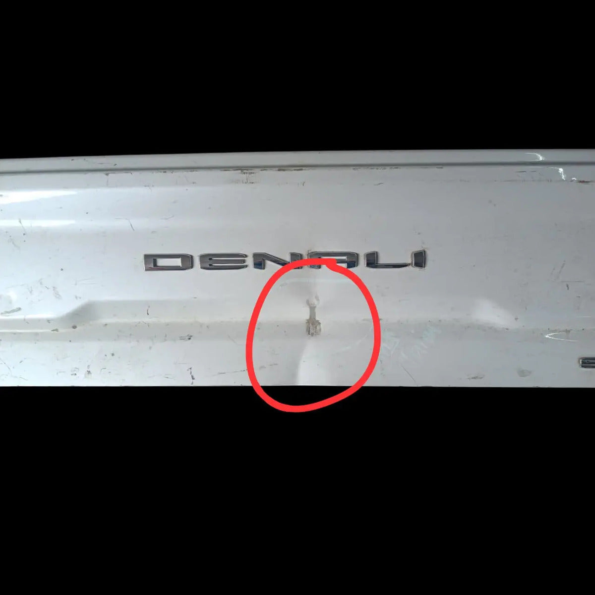 Tapa Inferior De Cajuela Gmc Sierra 1500 2020