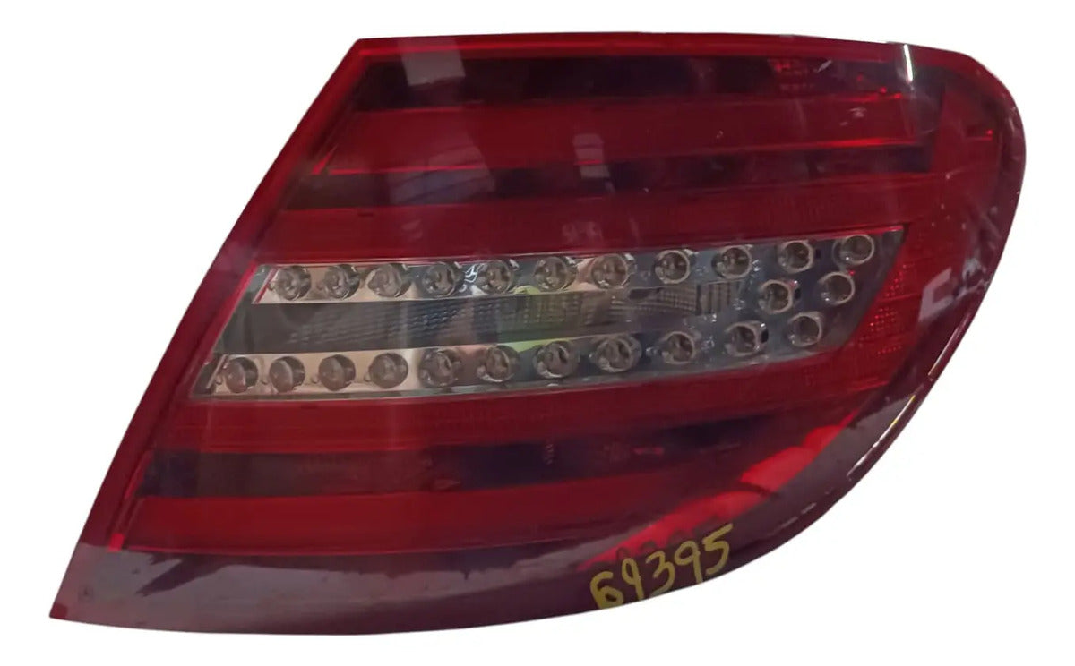 Calavera Mercedes Benz Clase C 2014