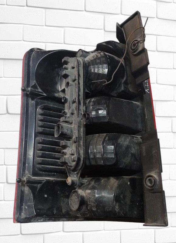 Calavera Jeep-liberty 2008 Derecho