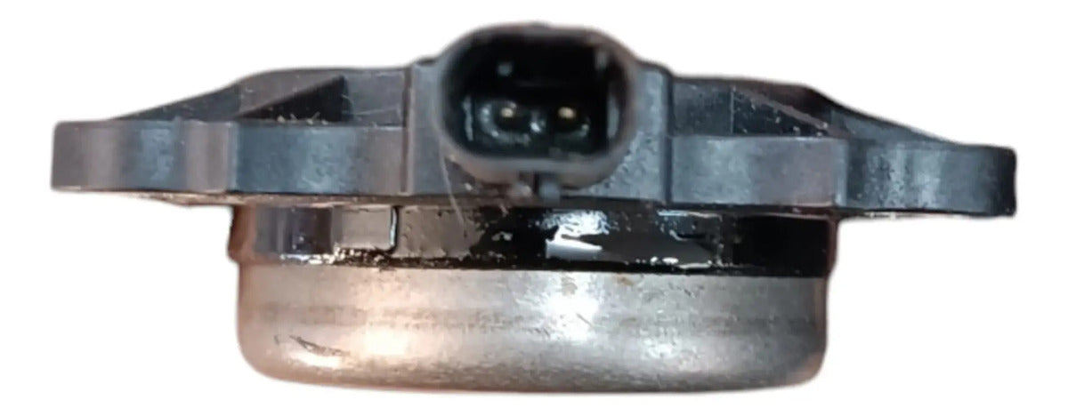 Sensor De Arbol De Levas Mercedes Benz Clase C 2017  50508a