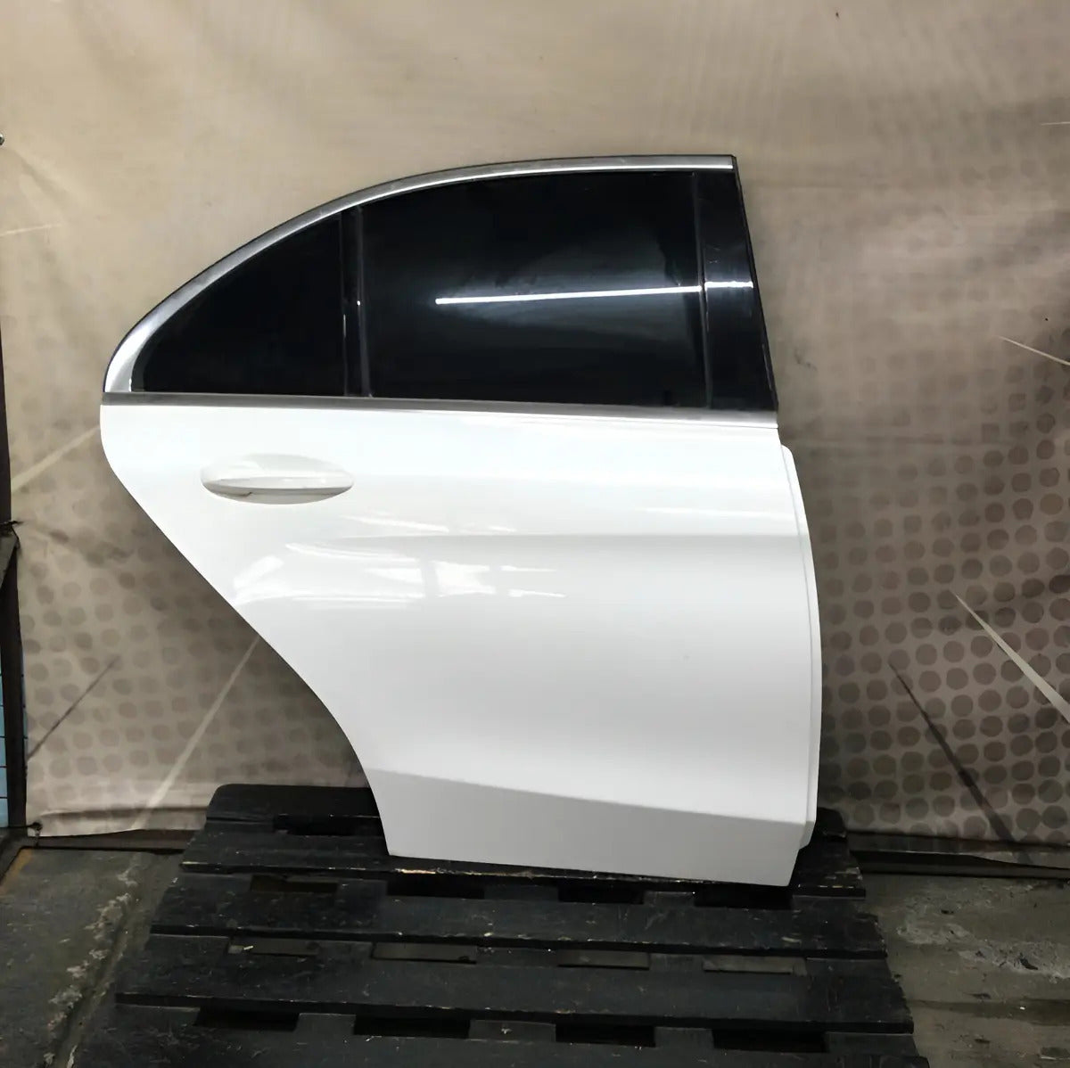 Puerta Trasera Mercedes Benz Clase C 2015 Derecha