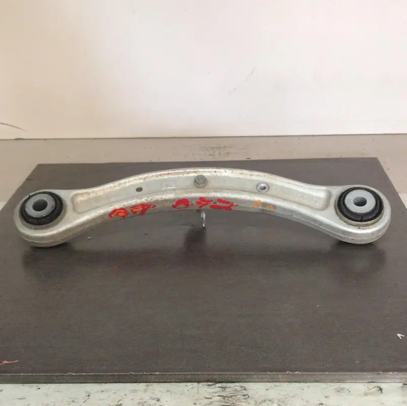 Brazo De Suspension Trasero Audi Q7 2016 Derecha
