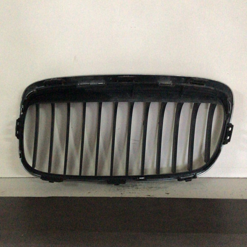 Parrilla Bmw Serie 2 2018 Derecha