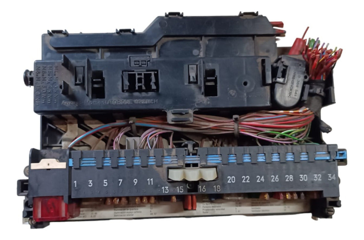 Caja De Fusibles De Interior Bmw Serie 3 2001