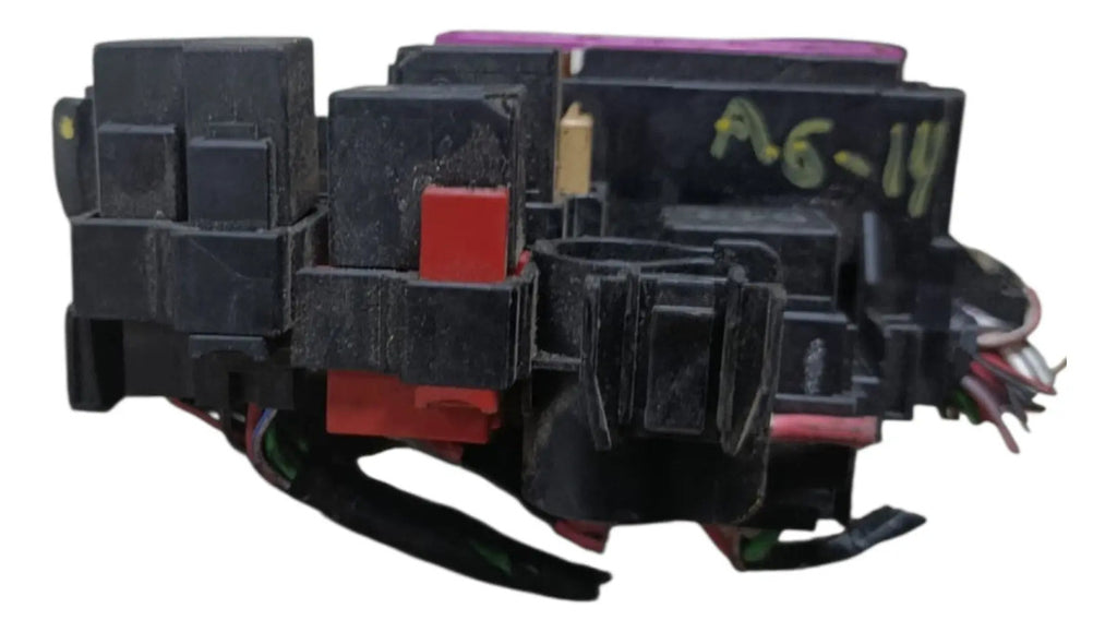 Caja De Fusibles Audi A6 2014