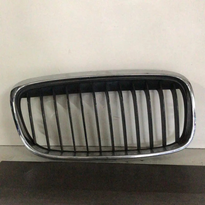 Parrilla Bmw Serie 2 2018 Derecha