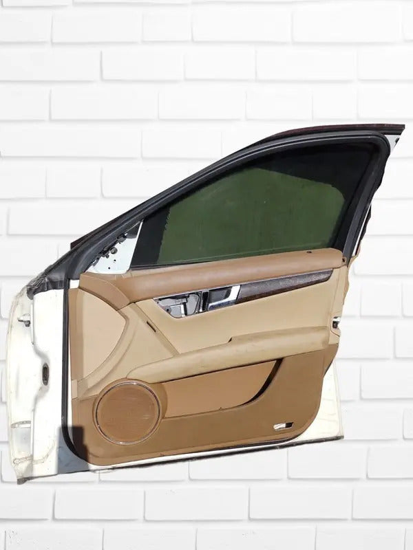Puerta Delantera Mercedes Benzclase C 2009 Derecho