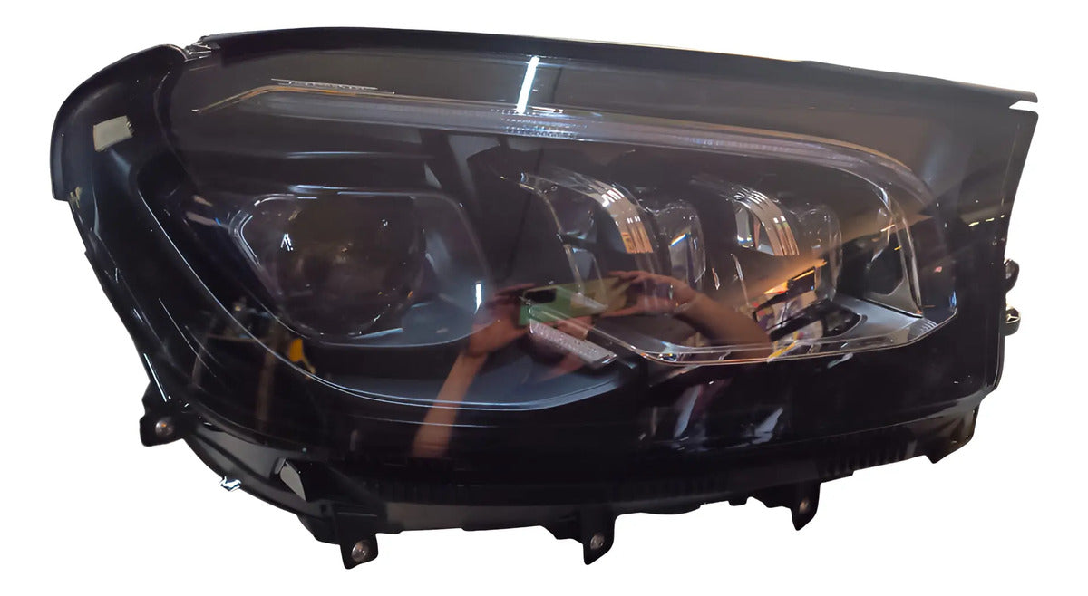 Faro Mercedes Benzclase Gle 2024 62227 B