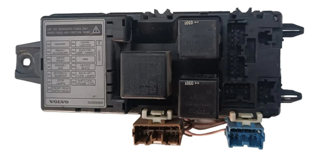 Caja De Fusibles Volvo S40 2003  49010a
