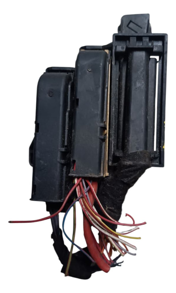 Caja De Fusibles Volkswagen Passat 2010