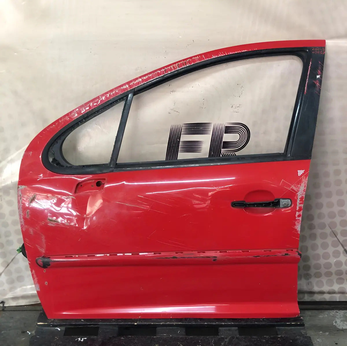 Puerta Delantera Peugeot 207 2012izquierda