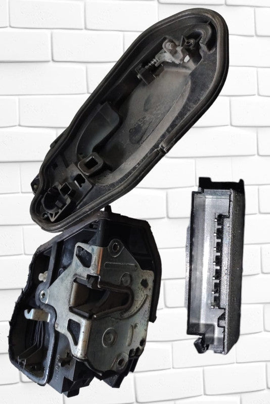 Chapa De Puerta Trasera Bmw Serie X3 2007 Derecho