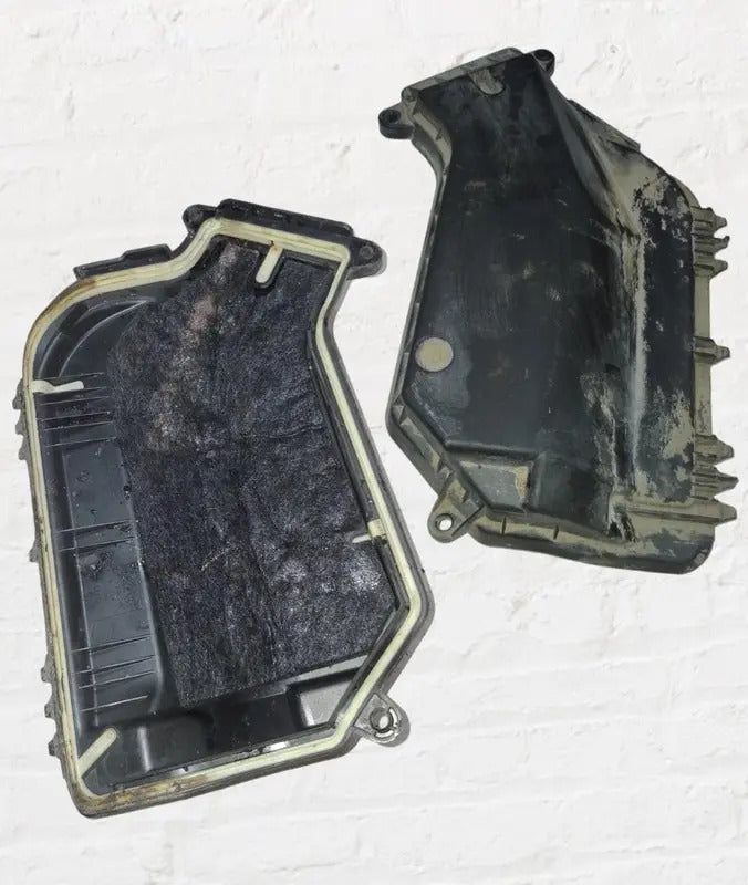 Tapa De Caja De  Fusibles Audi A4 2016