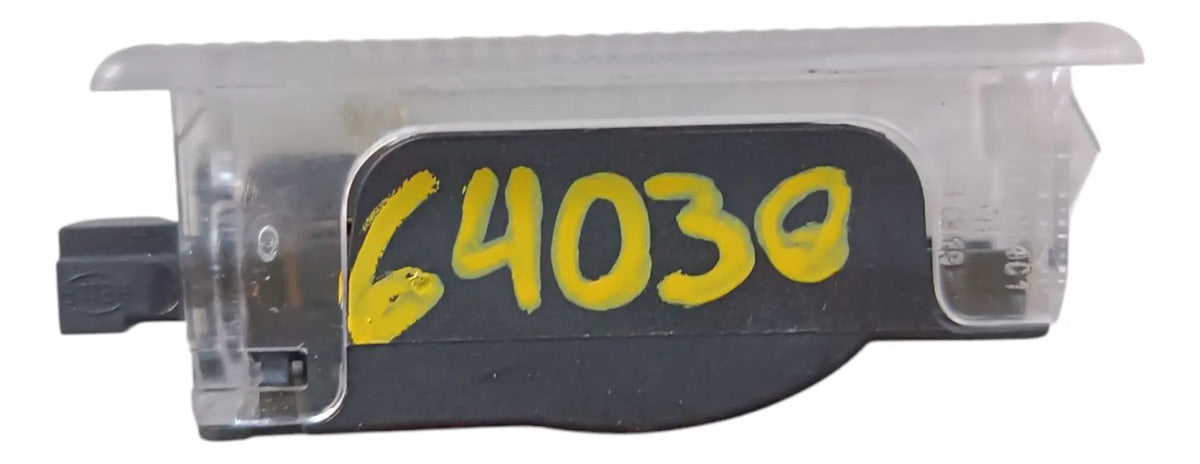 Luz De Cortesia Mercedes Benz Clase C 2019 64030 D