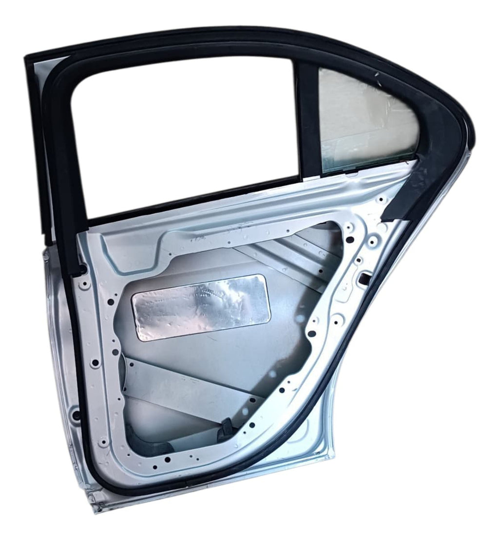 Puerta Trasera Mercedes Benz Clase C 2016 73708 D