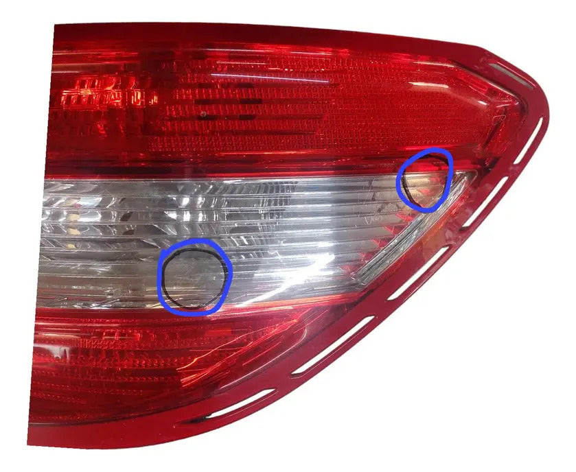 Calavera Mercedes Benz-clase C 2008 Derecho