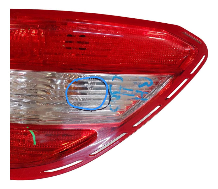Calavera Mercedes Benz-clase C 2011 Rh