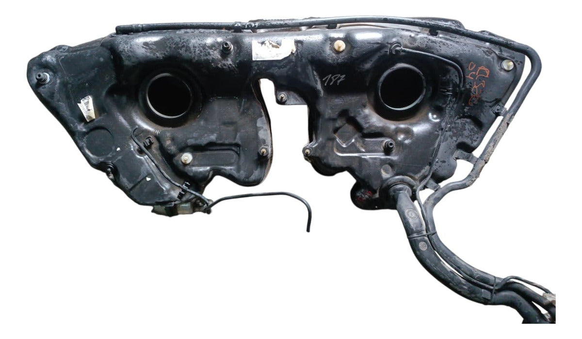 Tanque De Gasolina Mercedes Benz Clase C 2004