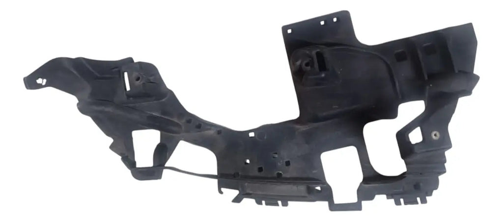 Guia De Fascia Trasera Mercedes Benz Clase C 2018