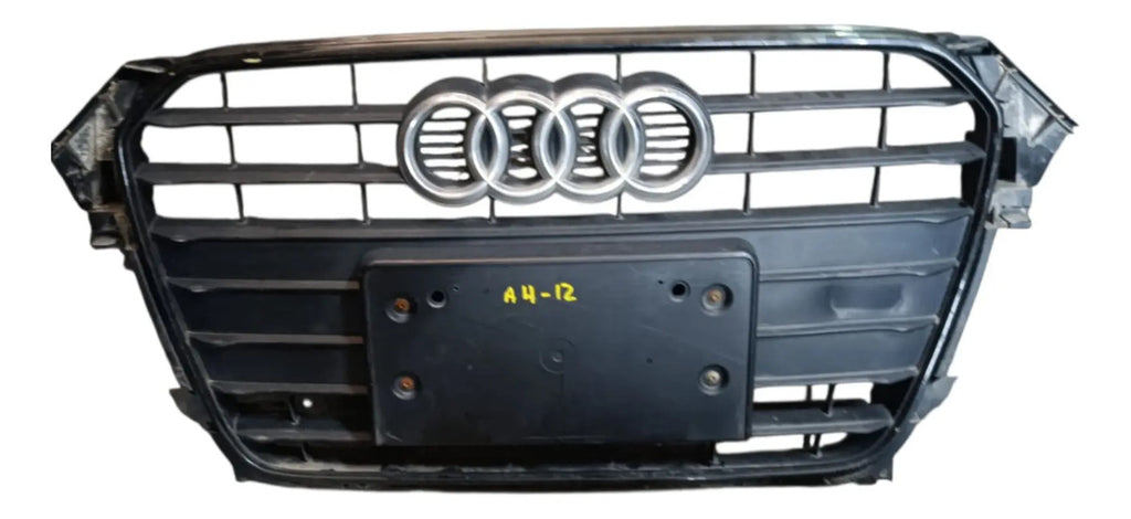 Parrilla Audi A4 2012