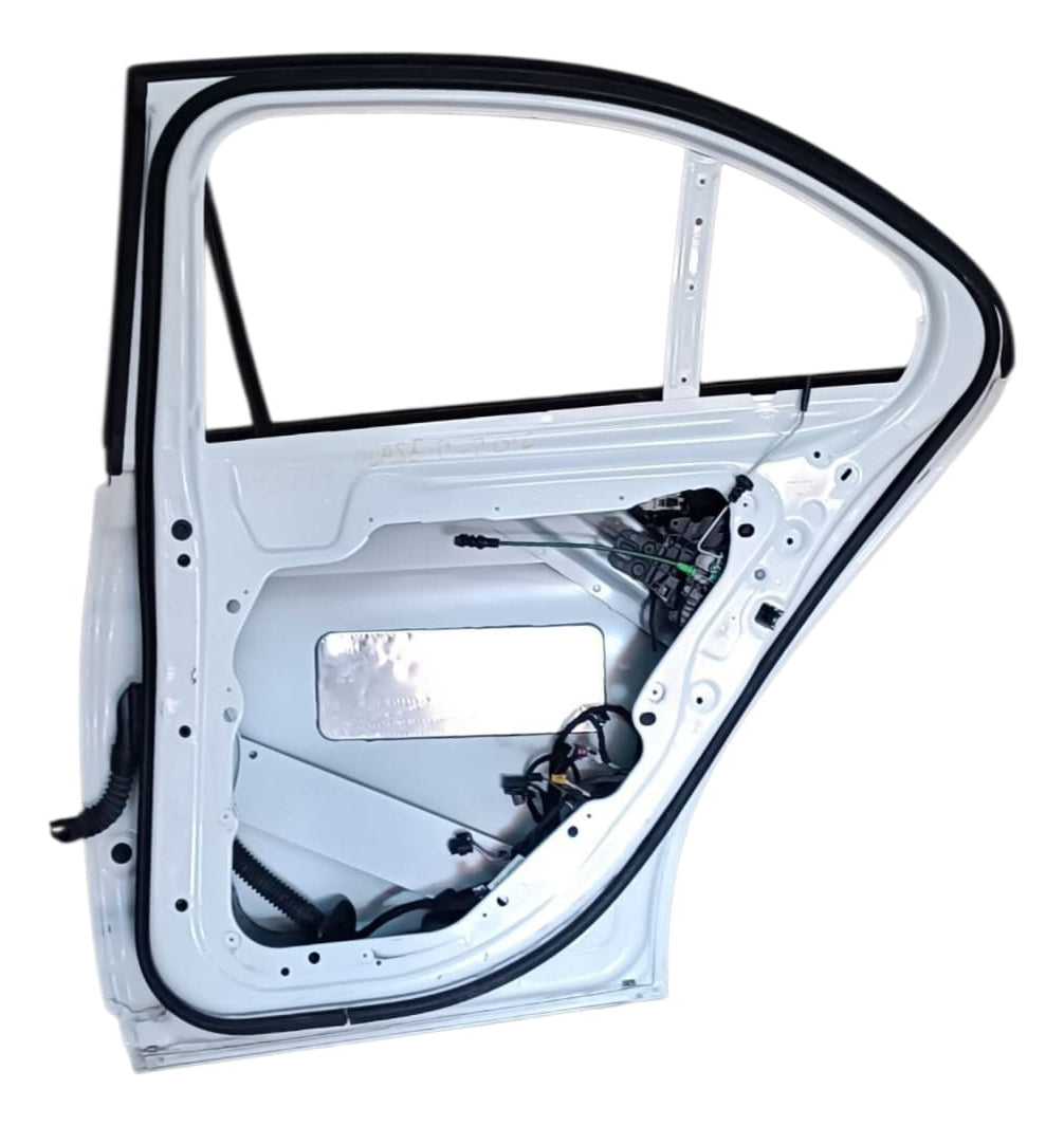 Puerta Trasera Mercedes Benz Clase C 2016 73717 C