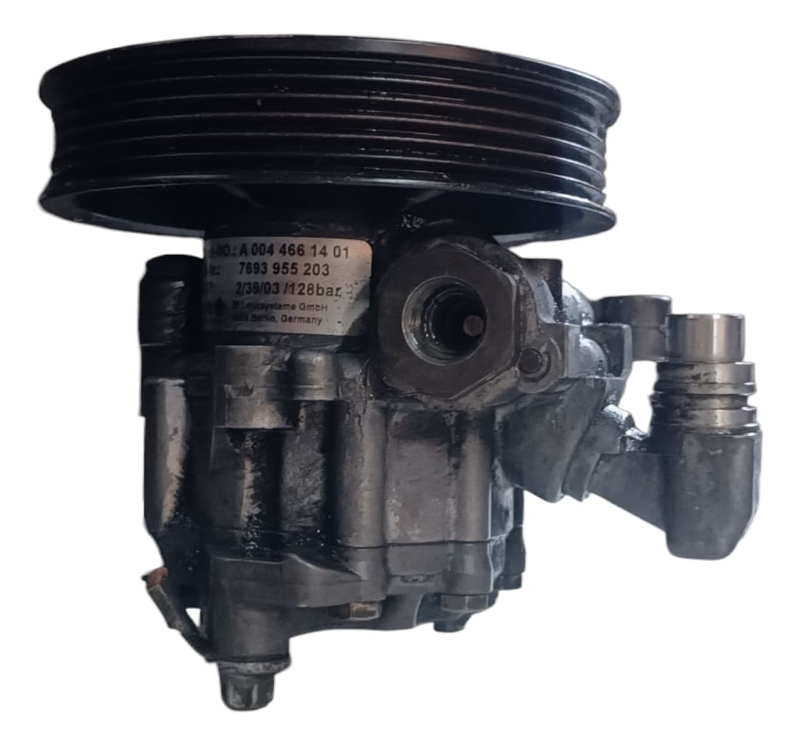 Bomba De Direccion Mercedes Benz Clase E 2004 75068 C