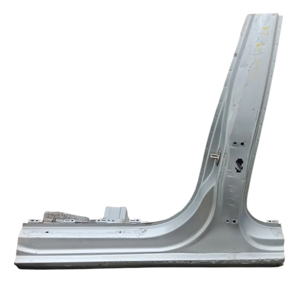Estribo De Lamina Peugeot 207 2009