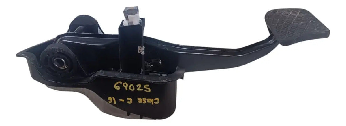 Pedal De Freno Con Base Mercedes Benz Clase C 2016