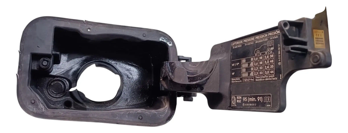 Base De Tapa De Gasolina Mercedes Benzclase E 2010