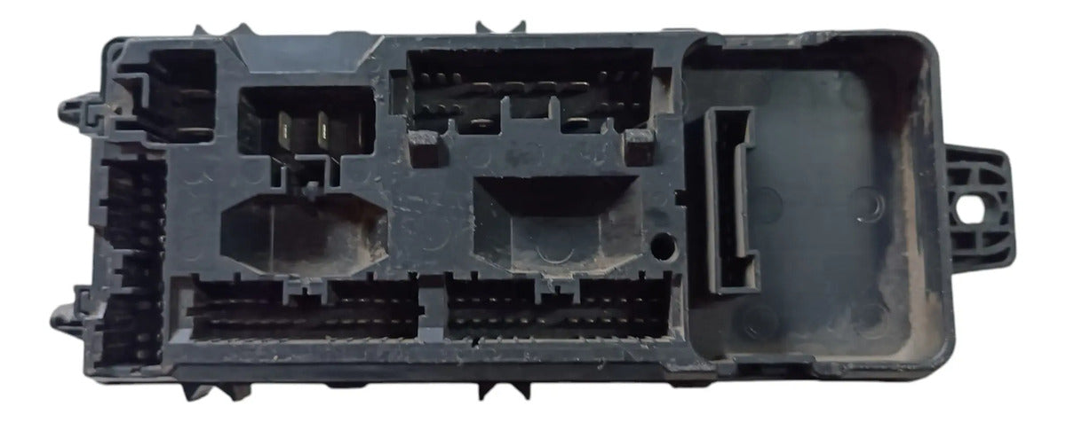 Caja De Fusibles Volvo S40 2004