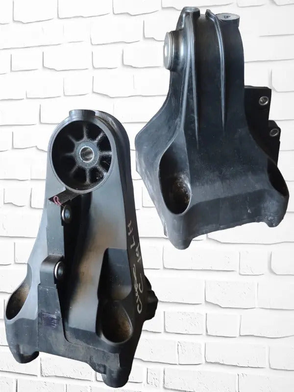 Base De Soporte De Motor Mercedes Benzclase C 2019 Lh