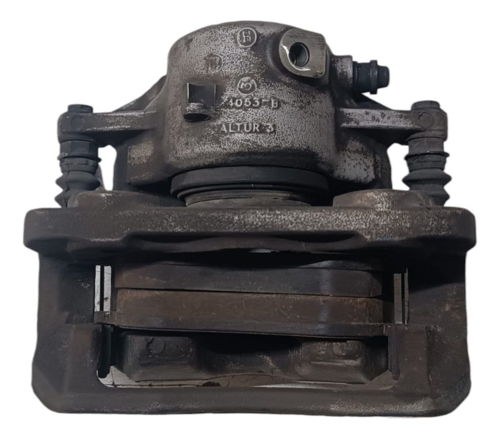 Caliper Delantero Mercedes Benzclase C 2015 Izquierdo