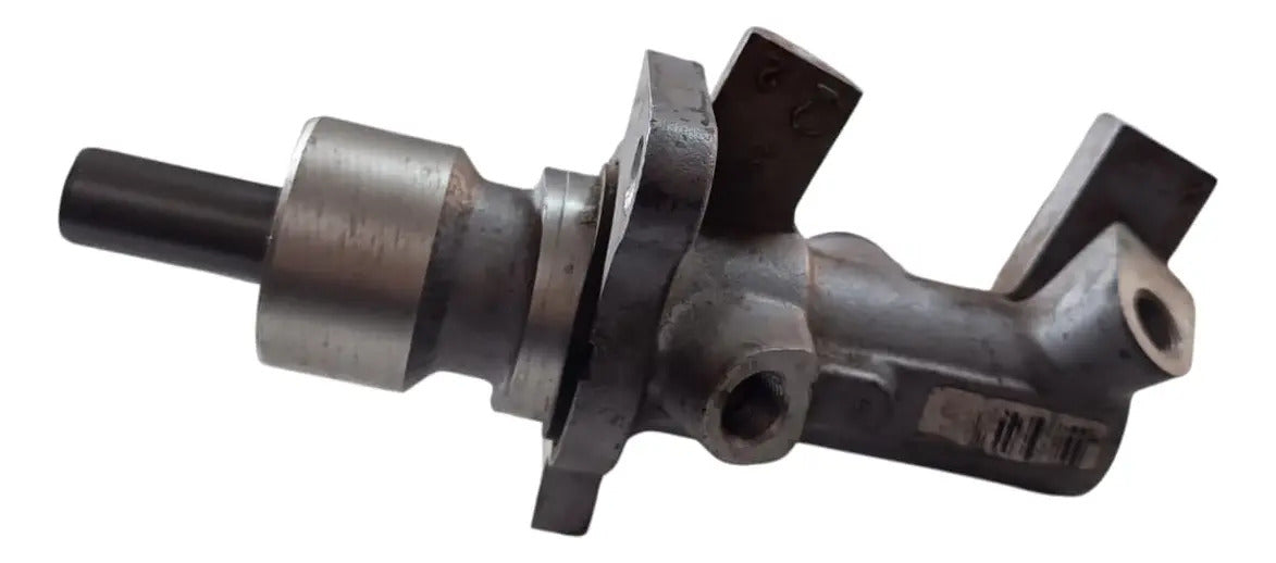Bomba De Freno Jaguar S Type 2001