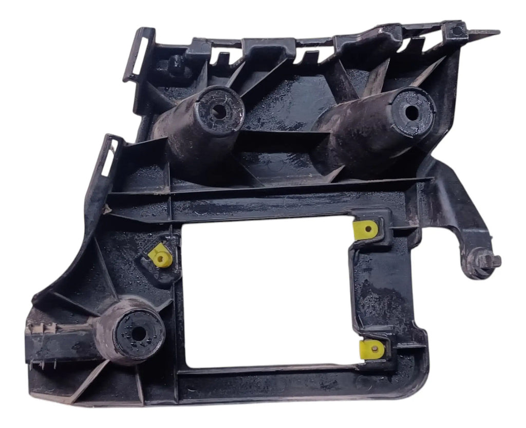 Guia De Fascia Trasera Audi-a6 2016